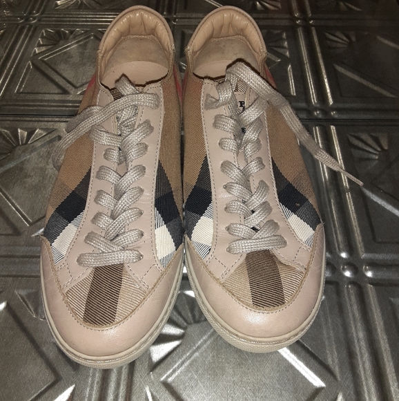 Burberry Shoes - Authentic burberry sneaker